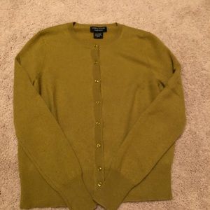 Lord and Taylor cashmere green cardigan xs